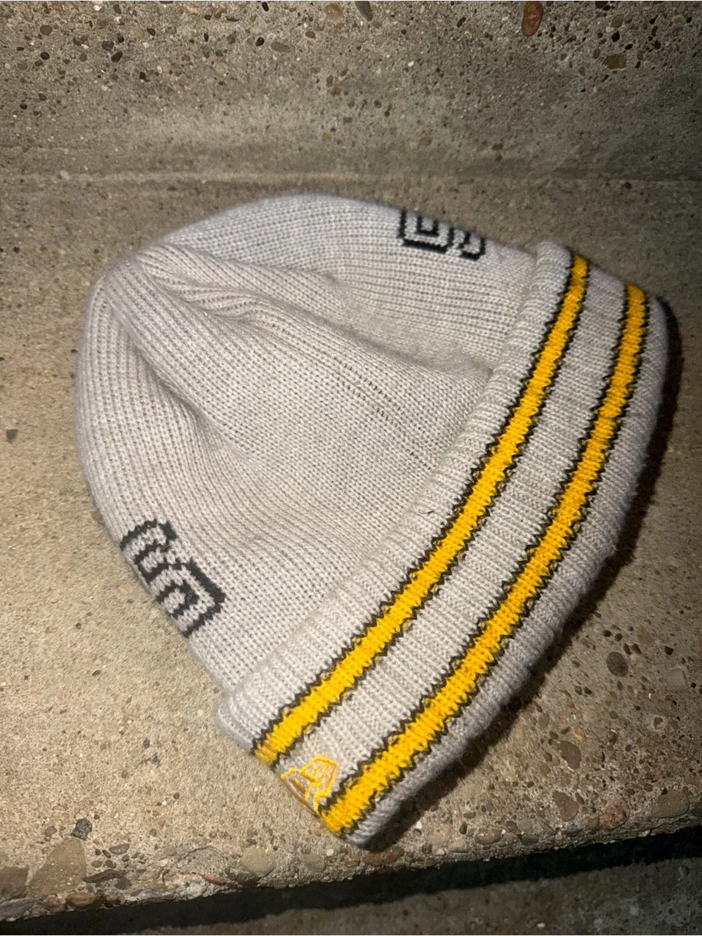 New Era Pittsburgh Steelers Gray Knit Beanie with Yellow Accents